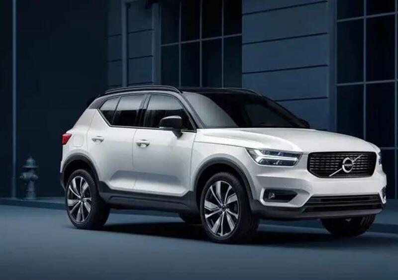 Promozione Volvo XC40 2021: da 265 euro