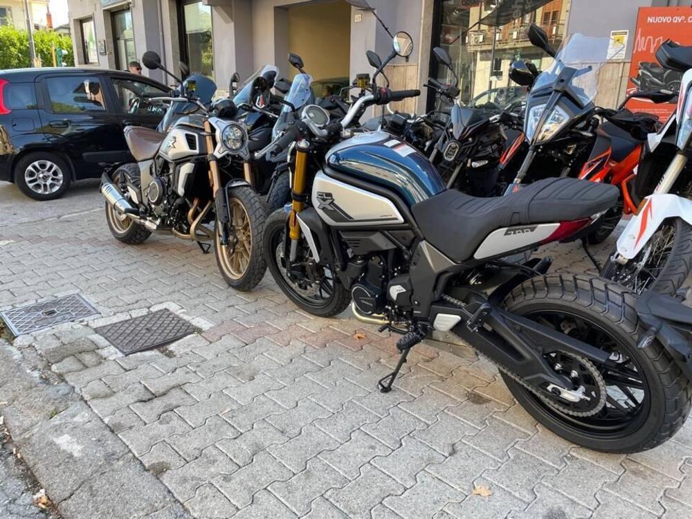 CFMOTO 700CL-X Heritage (2021 - 25) (2)