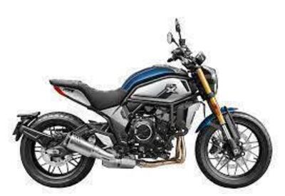 CFMOTO 700CL-X Heritage (2021 - 25) nuova