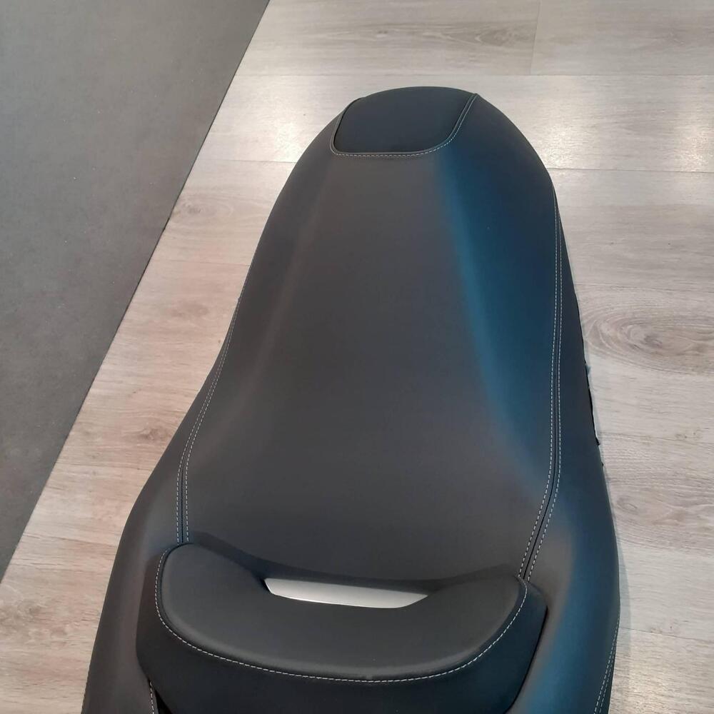 SELLA per YAMAHA XMAX 300/400/125 (3)