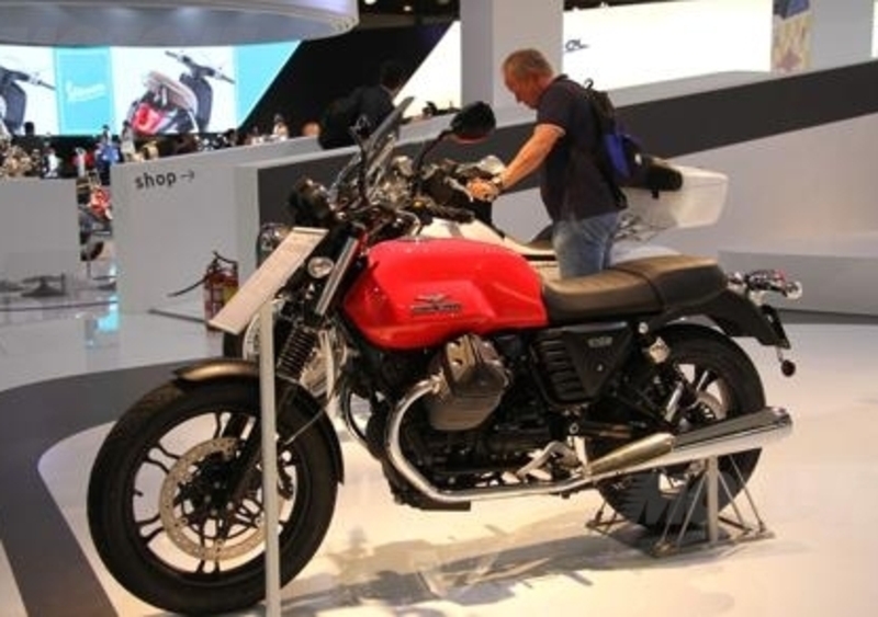 EICMA 2013: Moto Guzzi V7 m.y. 2014