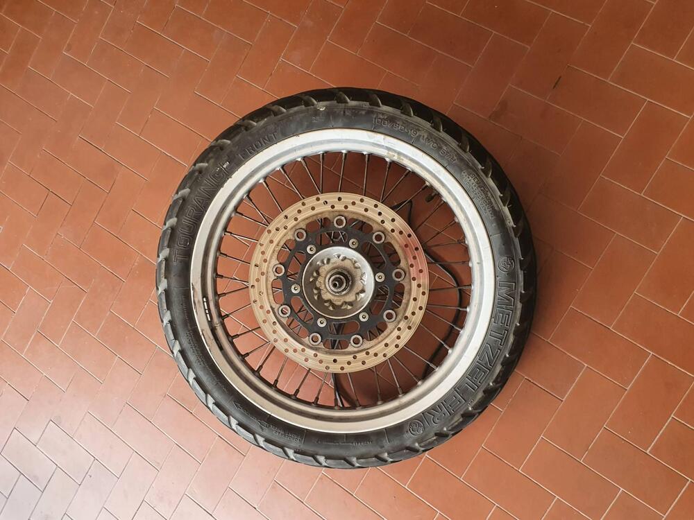 Suzuki XF 650 Freewind (1997 - 03) (4)