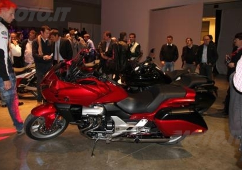 EICMA 2013. Honda CTX1300