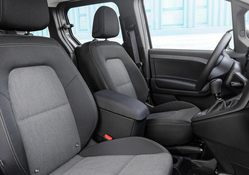 Mercedes-Benz Citan (2021-->>) (12)