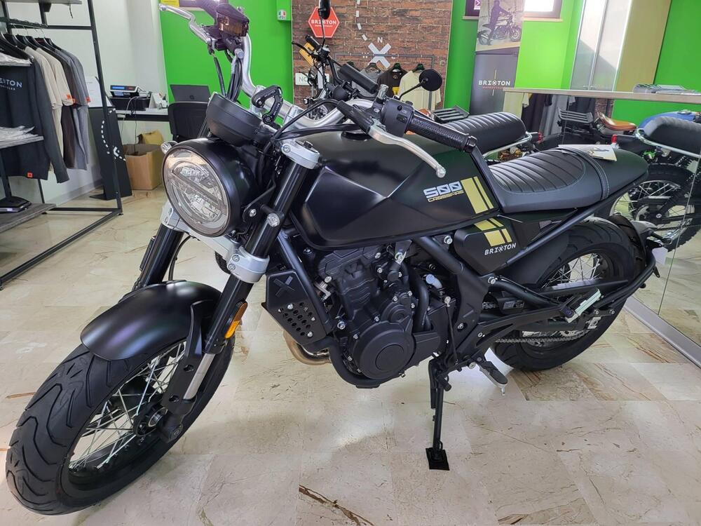 Brixton Motorcycles Crossfire 500 (2021 - 25) (2)