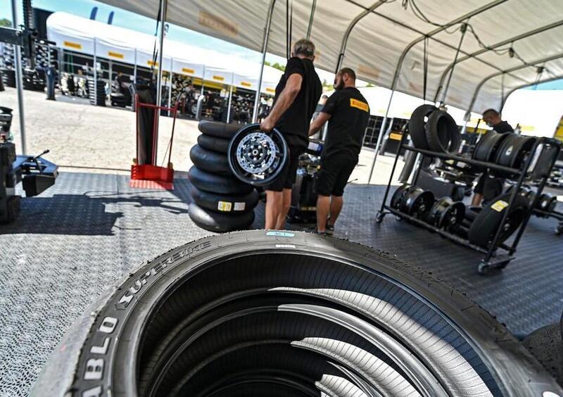 SBK 2021. Pirelli: &ldquo; Portimao, pista calda e abrasiva non adatta alla SCX&rdquo;