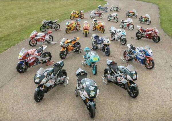 Appassionati riunitevi! La Phil Morris Road Racing Collection va all&rsquo;asta insieme ad altri modelli esclusivi di MotoGP e Moto3!
