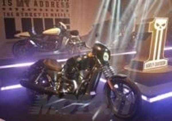 EICMA 2013: Harley-Davidson Street 500 e Street 750