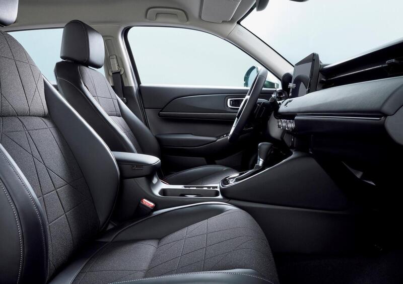 Honda HR-V (2021-->>) (12)