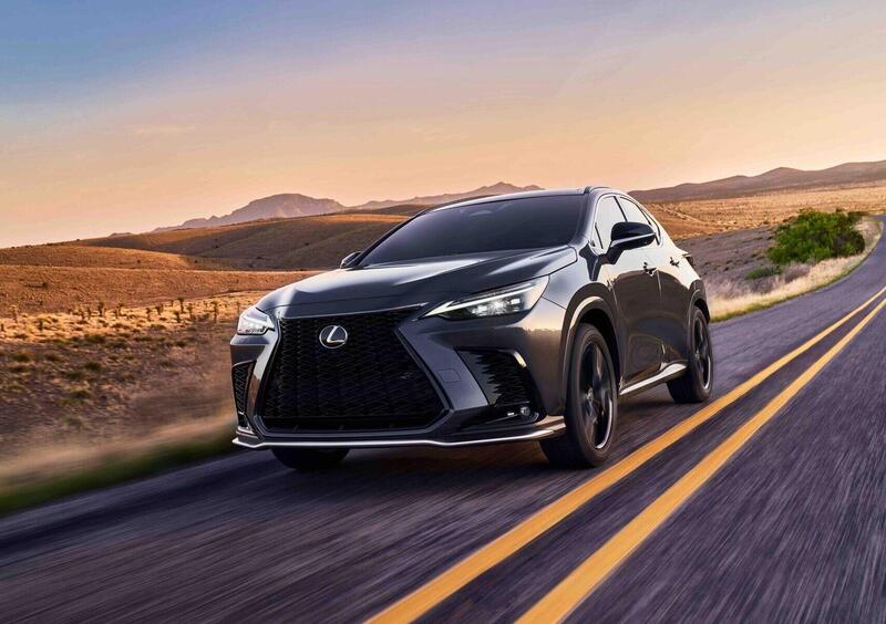 Lexus NX (2021-->>) (8)
