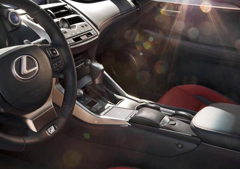 Lexus NX (2021-->>) (31)