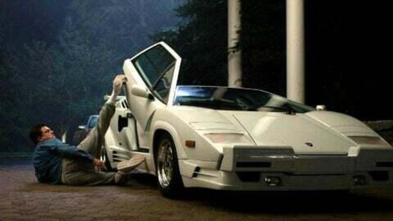 Hollywood, Di Caprio e ...Una Lamborghini Countach rovinata per il cinema