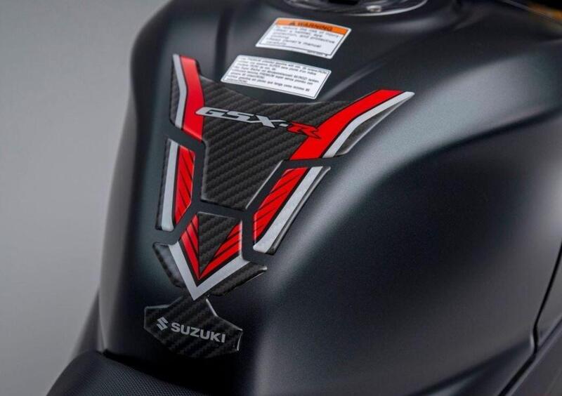 Suzuki GSX-R1000 GSX-R1000R Phantom (2022) (13)