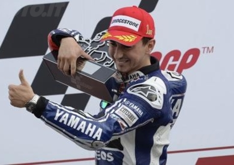 MotoGP. Lorenzo: &quot;Marquez, il pi&ugrave; forte di sempre&quot;