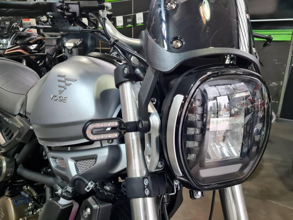 Voge Trofeo 300AC (2021 - 25) (2)