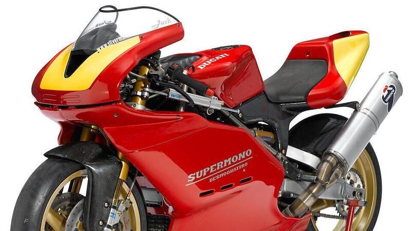 Pierre Terblanche ridisegna la Ducati Supermono