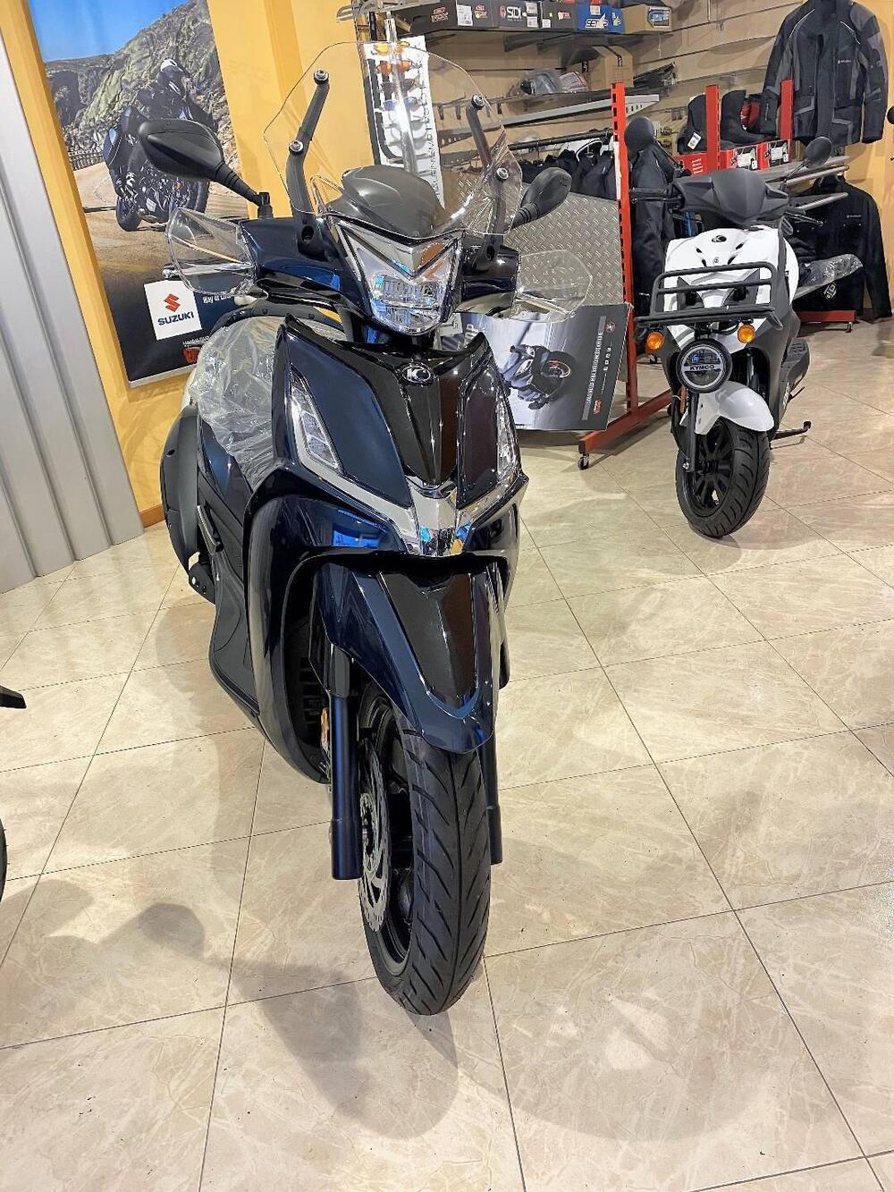 Kymco Agility 300i (2021 - 25) (2)