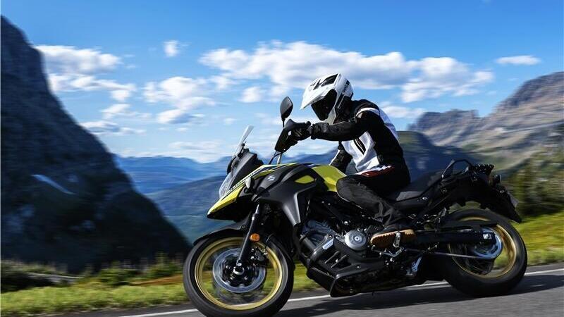 Suzuki V-Strom 650 e V-Strom 650XT m.y. 2022. Nuove colorazioni