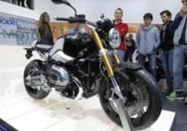 Ecco la regina di EICMA scelta nell'iLike@ di Moto.it  