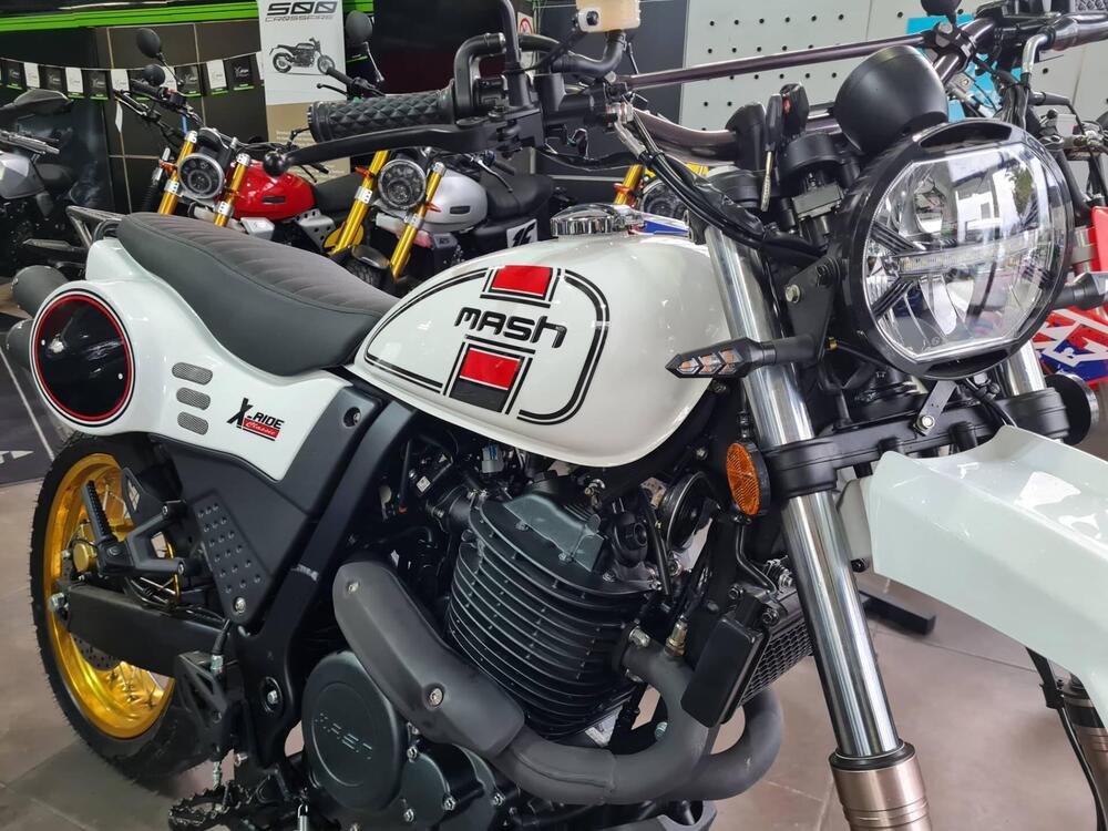Mash Italia X-Ride 650 (2021 - 25) (2)