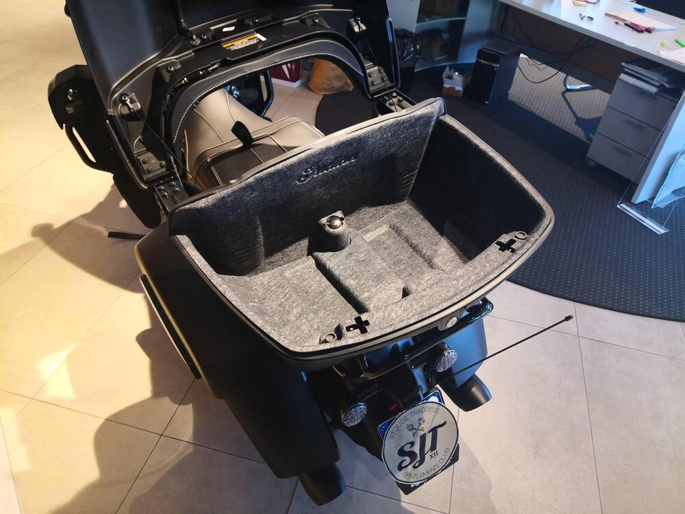 Indian Roadmaster 1890 Dark Horse (2021 - 25) (13)