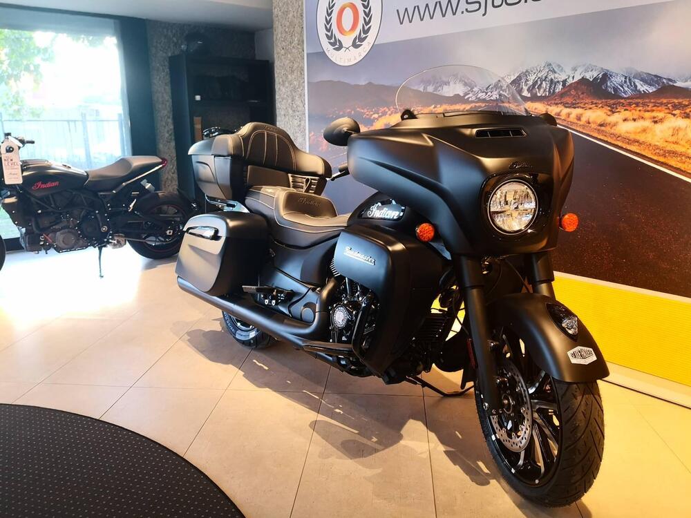 Indian Roadmaster 1890 Dark Horse (2021 - 25) (4)