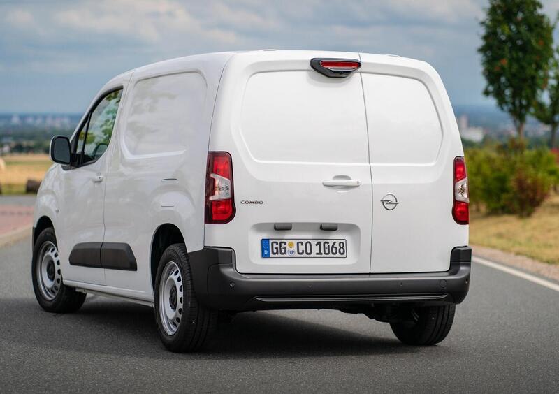 Opel Combo-e (2021-23) (5)