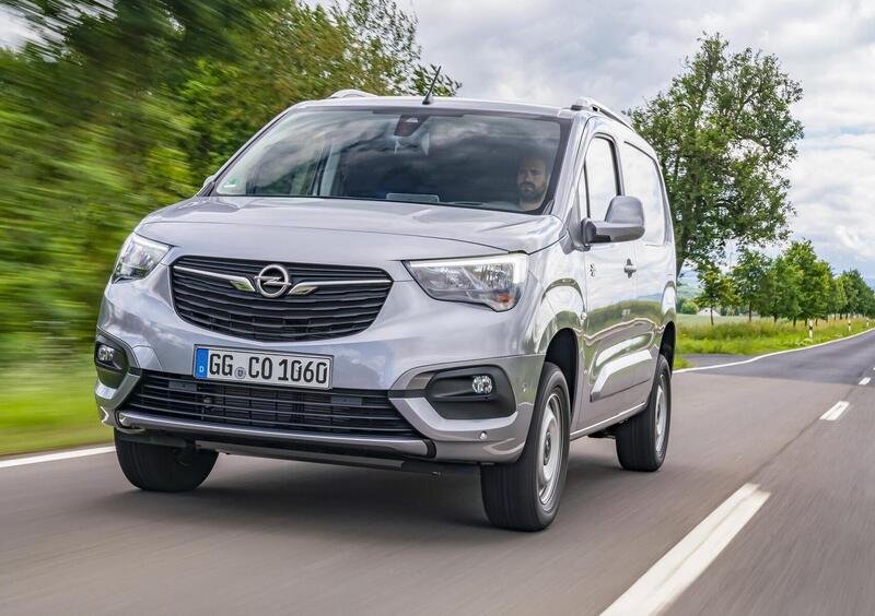 Opel Combo-e (2021-23) (9)