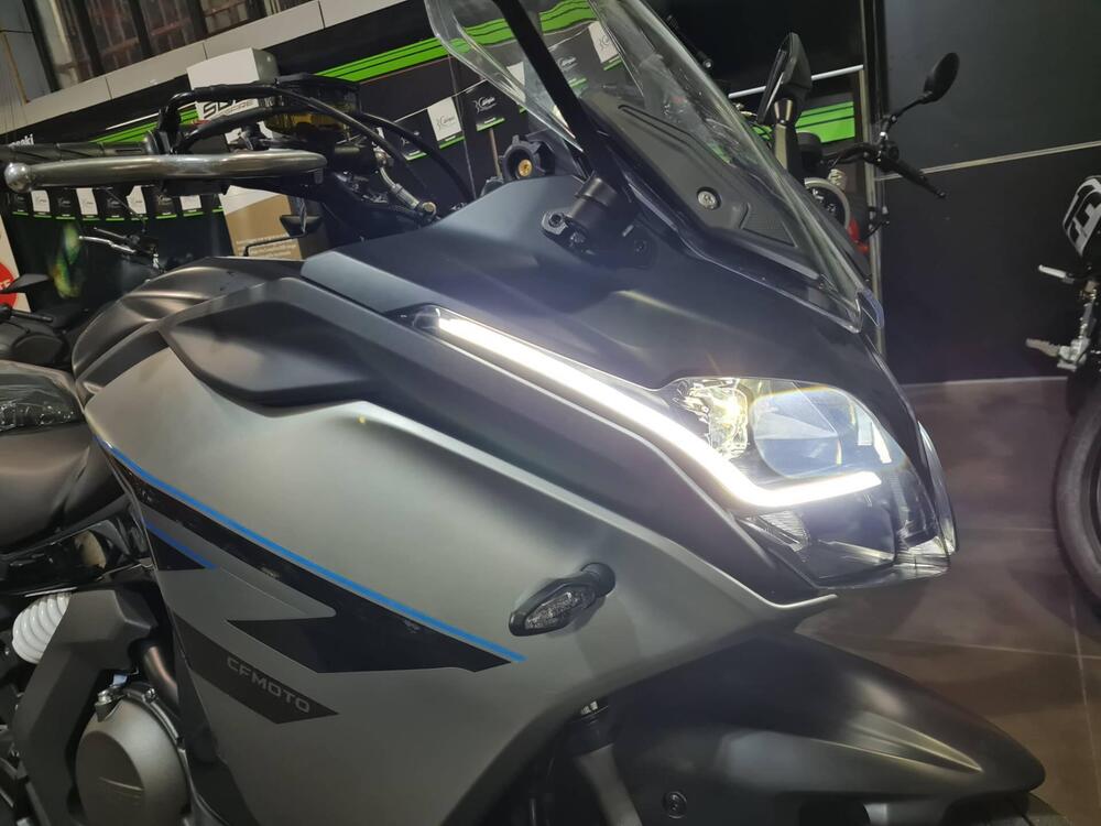 CFMOTO 650GT (2021 - 26) (10)