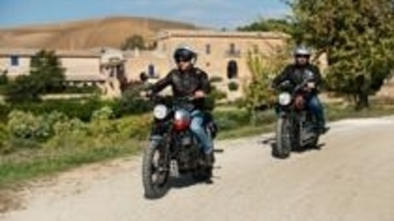 In viaggio con le Triumph T100 e Scrambler