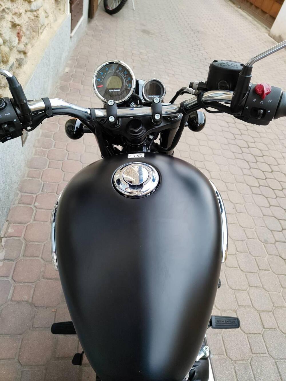Royal Enfield Meteor 350 Fireball (2021 - 25) (7)