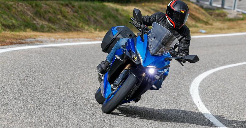 Suzuki GSX-S1000GT: il Premiere Show parte il 18 ottobre 