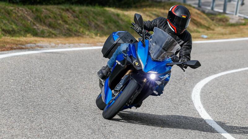 Suzuki GSX-S1000GT: il Premiere Show parte il 18 ottobre 