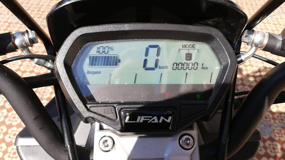 Lifan E3 (2018 - 25) (5)