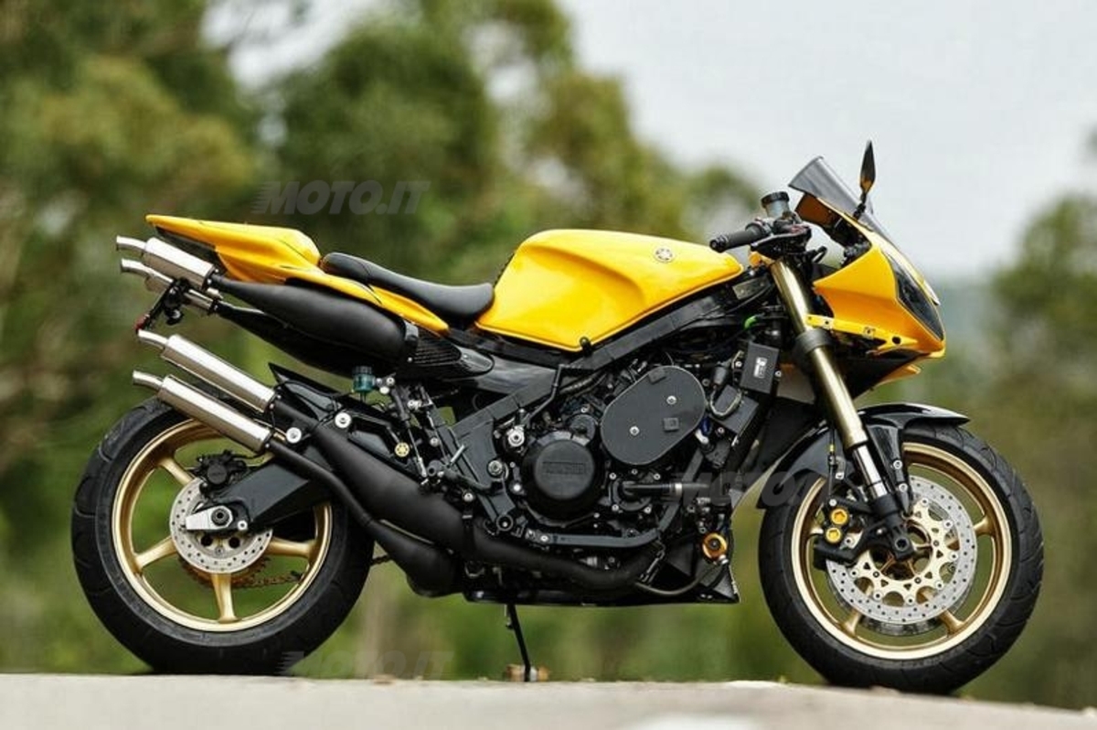 Yamaha Rd500lc Yamaha Rd 500 2t Usata Yamaha RZ500 Special News