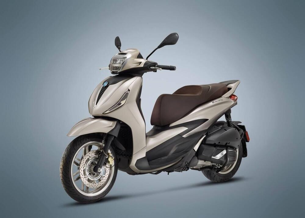 Piaggio Beverly 300 ABS-ASR (2021 - 25) (2)