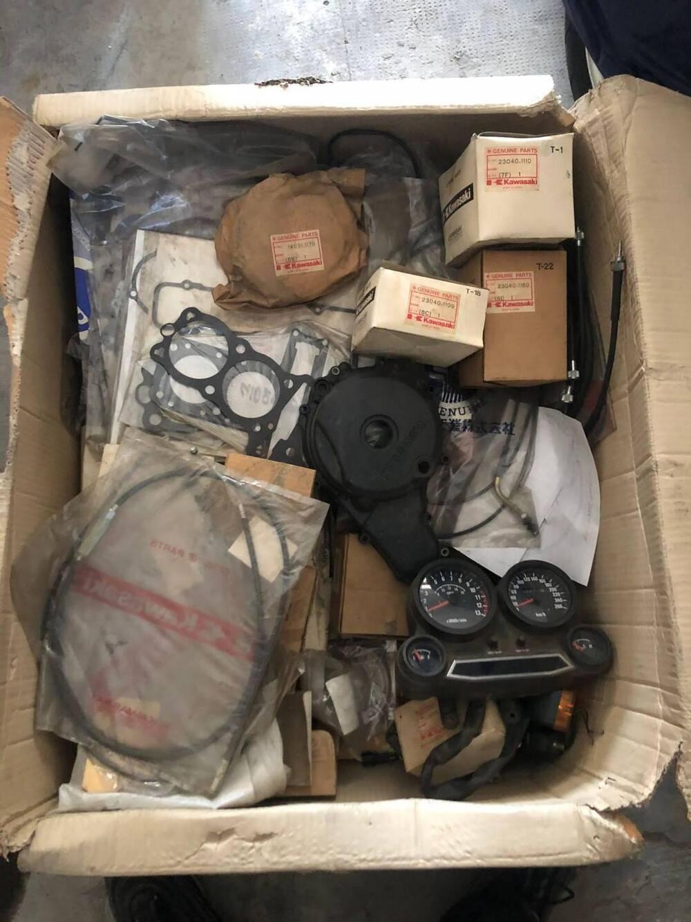 VARIE KAWASAKI D'EPOCA (3)