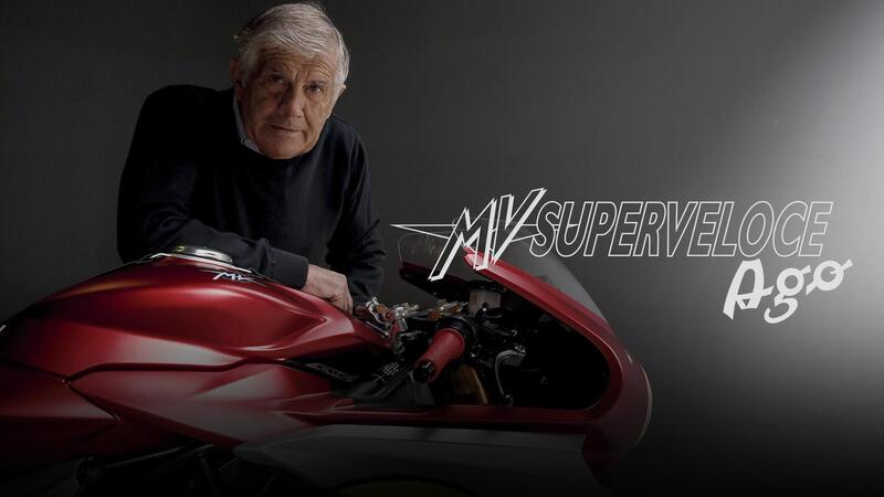 Agostini in pista a Misano con la MV Agusta Superveloce AGO