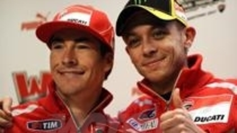 La Desmosedici giudicata da Rossi, Hayden e da chi l&#039;ha guidata