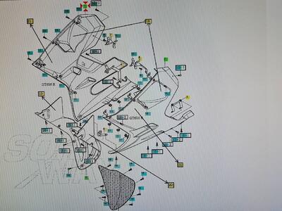 Carena inferiore destra (3NR) Hyosung