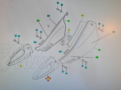 Fianchetto anteriore laterale sinistro Hyosung