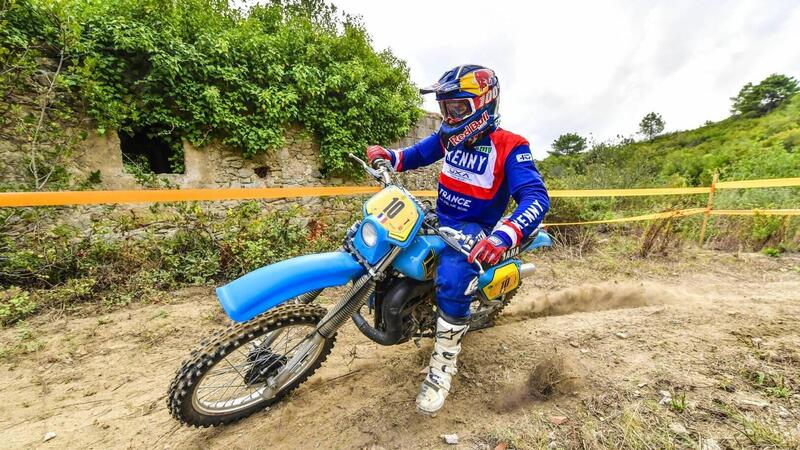 Enduro Vintage Trophy 2021. &Egrave; la Francia di Peterhansel