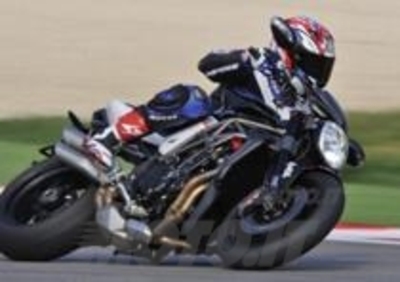 Guida alla MV Agusta Brutale