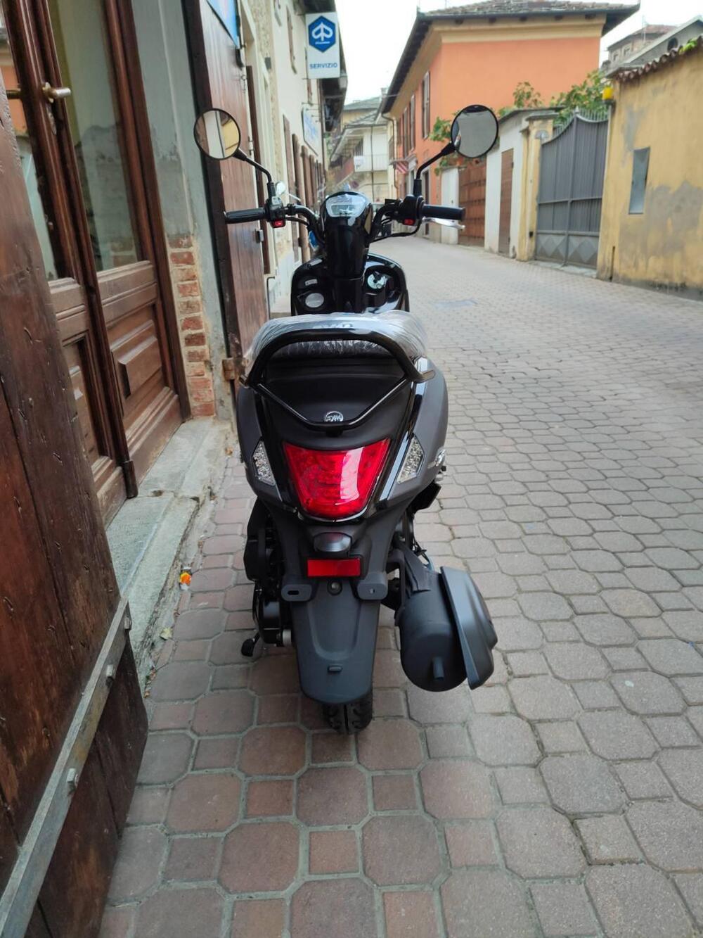 Sym Mio 50 (2021 - 25) (4)