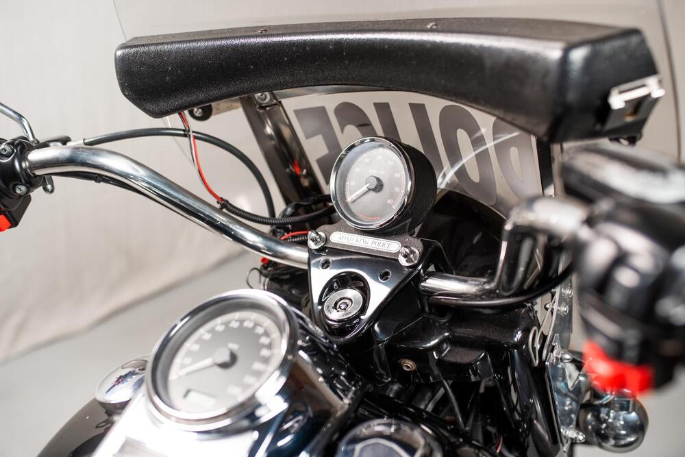 Harley-Davidson 1690 Road King (2008 - 09) - FLHR (14)