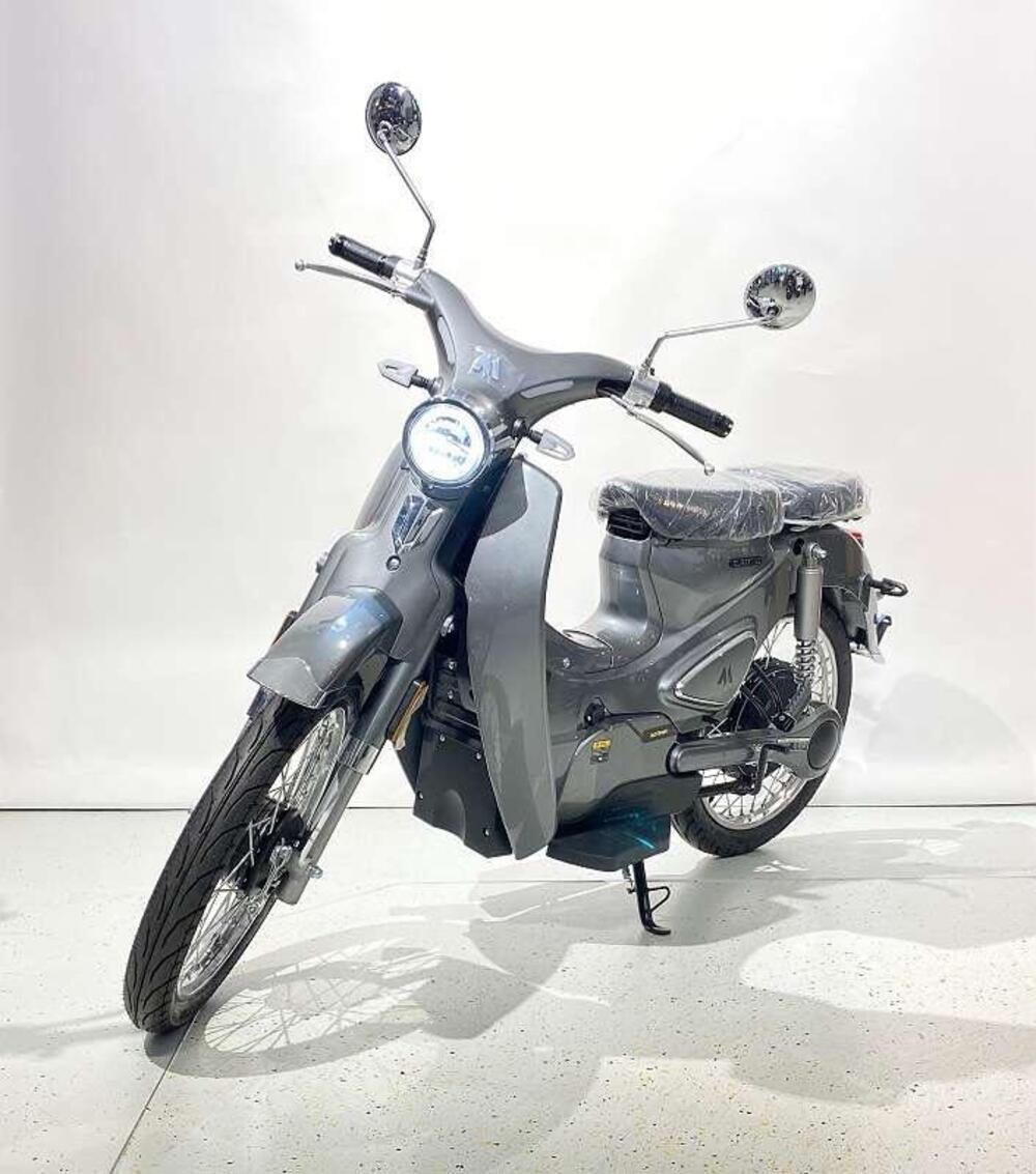 Motron Motorcycles Cubertino (2021 - 25) (2)
