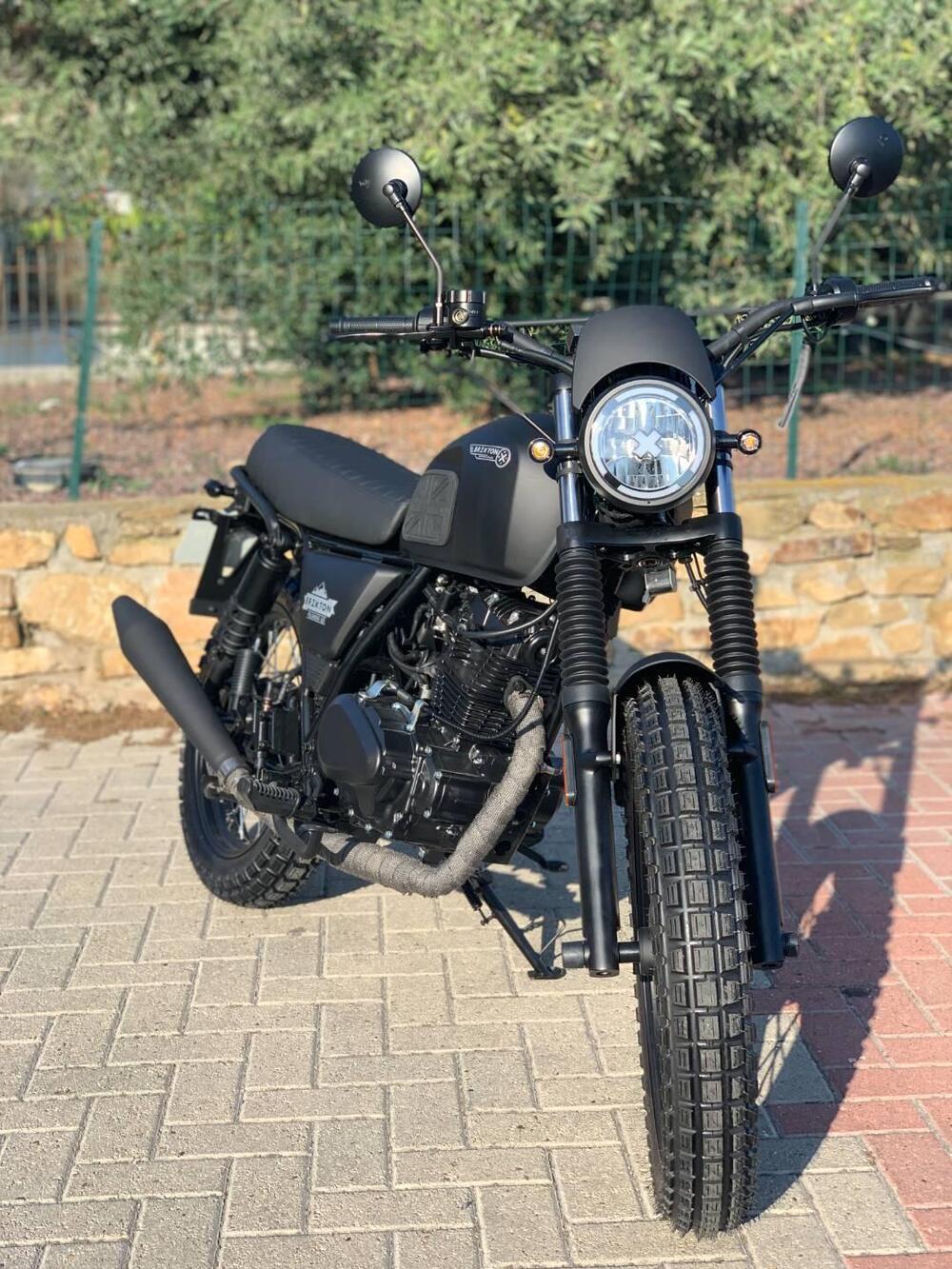 Brixton Motorcycles Felsberg 125 CBS (2021 - 25) (2)