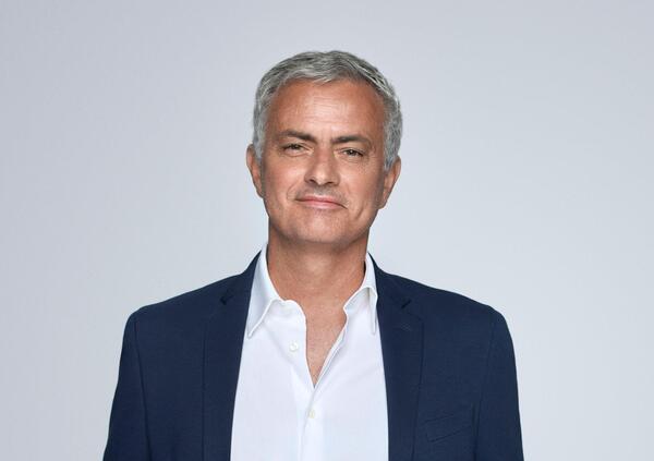 Mourinho non &egrave; soltanto il primo allenatore influencer, &egrave; una superstar
