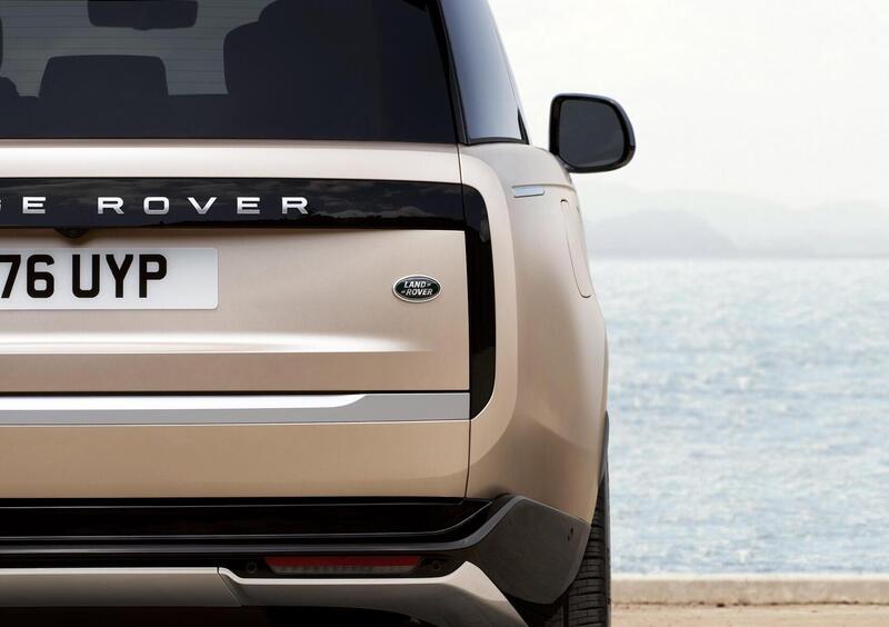 Land Rover Range Rover (2021-->>) (26)