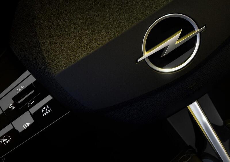 Opel Astra (2021-->>) (14)